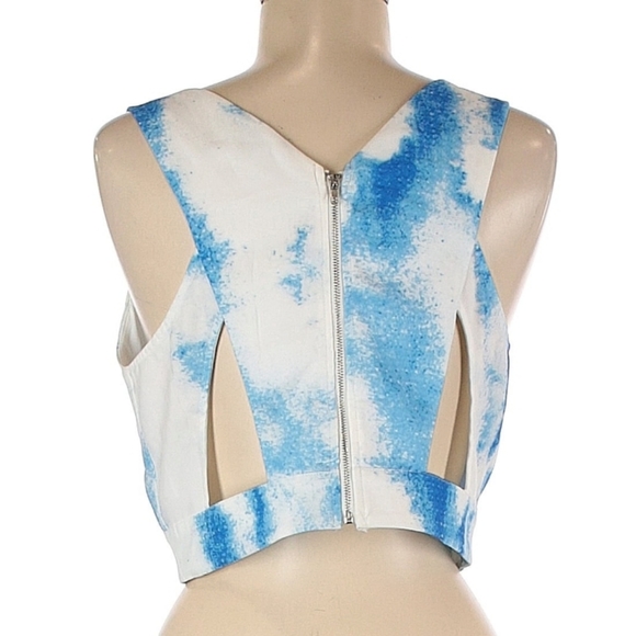 A. Peach Crop Top - Picture 2 of 3